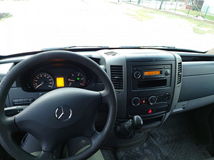 Mercedes menz sprinter w906 (9 foto / 10)
