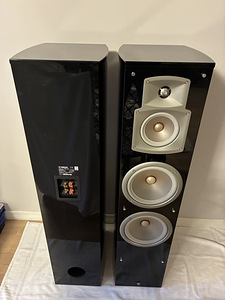Kõlarid Yamaha ns777 praktiliselt tutikad! (2 foto / 5)