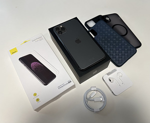 iPhone 11 Pro Max 64GB Space Gray (4 foto / 4)