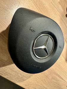 Mercedes Airbag (2 foto / 4)