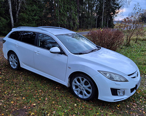 Mazda 6 GH 2008 2.5L Bensiin 6k manuaal (8 foto / 15)