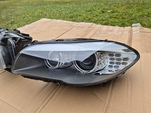 M: BMW F10 F11 adaptiivsed bi-xenon esituled (2 foto / 7)