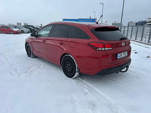 Hyundai i30 Wagon 2018 1.6 81kW (3 foto / 13)