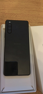 Sony 10 ii (2 foto / 3)