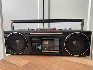 Aiwa magnetofon (1 foto / 1)