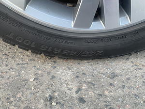 Kumho WinterCraft ice Wi31 245/45/18 (2 foto / 5)