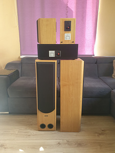 Комплект динамиков (2 фото из 8)