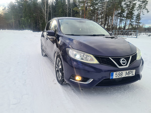 Nissan Pulsar (3 foto / 8)