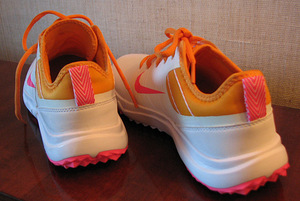 Nike tossud uued, 36 (2 foto / 3)