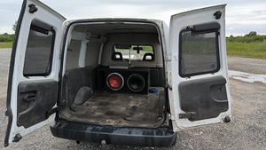 Opel combo C 2011a 1.3 55kw diisel (6 foto / 11)