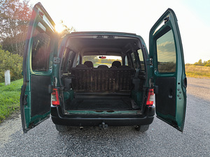 Citroen Berlingo 1.6hdi 55kw 2007 (6 foto / 14)