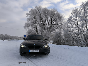 BMW e61 535d 200kw 2006 reg.makstud (5 foto / 14)