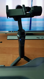 Telefoni stabilisaator/käsigimbal ZhiYun (3 foto / 3)