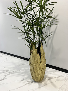 Kunst lill koos vaasiga (1 foto / 3)