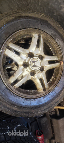 Honda valuveljed koos talverehvid 205/70R15. 4Tk