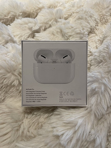 Apple airpods, replica (1 foto / 3)