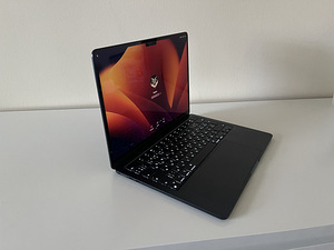 MacBook Air M2/256gb/8gb (8 foto / 8)