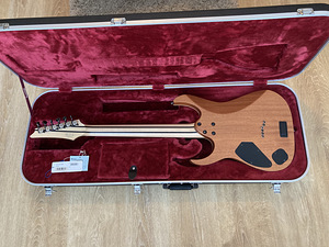 Ibanez RG5121 Prestige (4 foto / 5)