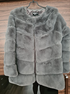 Продам шубу! (4 фото из 4)