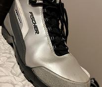 Лыжные ботинки Фишер, размер 43