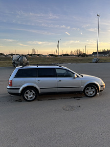 Volkswagen Passat (8 фото из 10)