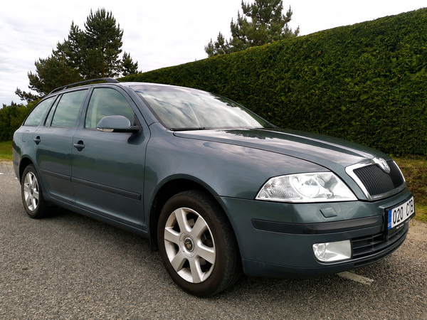 Skoda Octavia FSI 1.6 85kW