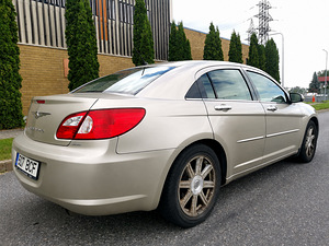 Chrysler Sebring Limited 2.7 137kW (4 фото из 7)