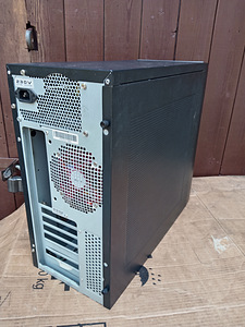 Vana ATX korpus + 400W toiteplokk (3 foto / 5)