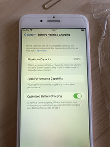 iPhone 8 плюс 64 ГБ (золотой) (6 фото из 6)