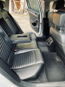 Volkswagen Passat Variant Comfortline 4Motion 2.0 (9 foto / 11)