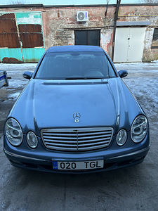 Mercedes w211 e270 (1 foto / 9)