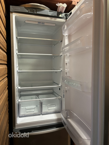Холодильник Indesit (фото #3)