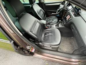 Skoda Octavia (5 foto / 12)
