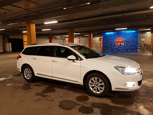 Citroen C5 Tourer Full 1.6 eHDI 84kW väga heas korras (2 foto / 8)