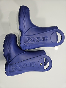 Резиновые сапоги Crocs J1