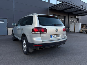 VW Touareg facelift (3 foto / 10)
