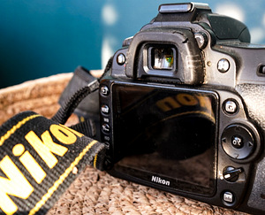 Nikon d90 + Nikkor 18-77mm f/ 3.5-4.5 AF-S (4 foto / 8)