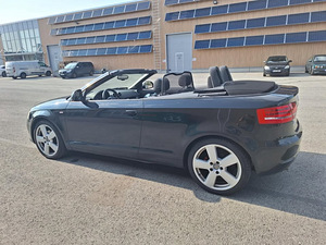 Audi a3 (2 фото из 3)