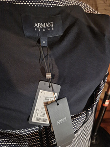 ARMANI. Pikk pinsak. Naiste. UUS. (3 foto / 4)