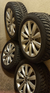 Оригинальные литые диски Vw 17 дюймов 5×112 (5 фото из 6)