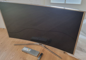 Топовая модель Samsung SUHD 4k 3d серии 9 с умным пультом