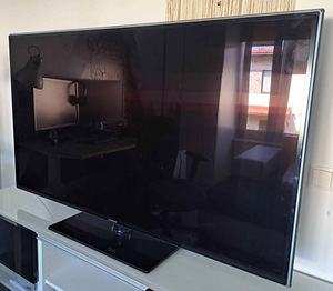 Samsung 60 tolli Android süsteemiga nutiteler 3D  			