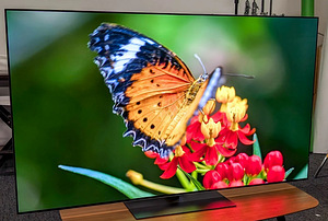 Teler Lg Oled 65 tolli 4 k 120 hrz. Tippmudel (1 foto / 3)