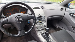 Toyota Celica (4 фото из 5)