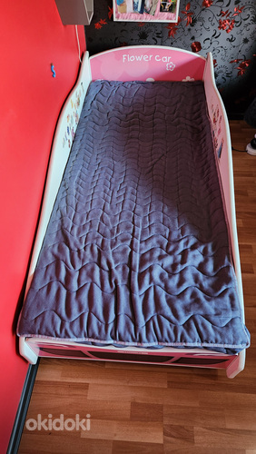 Кровать для девочек Цветочная машина (фото #4)