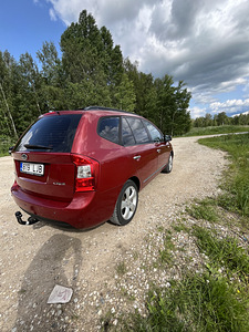 Kia Carens 2008 (5 foto / 14)