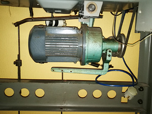 Tööstuslik õmblusmasin CCCR (3 foto / 3)