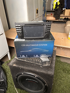 Subwofer pioneer,magnat võimendi,w211 android (1 foto / 4)