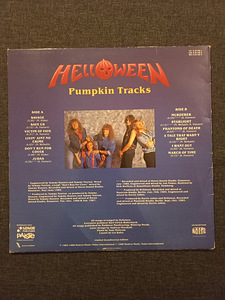 Helloween "Pumpkin Tracks" (3 фото из 3)