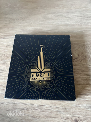 Rammstein - Völkerball концертный DVD + компакт-диск (фото #1)